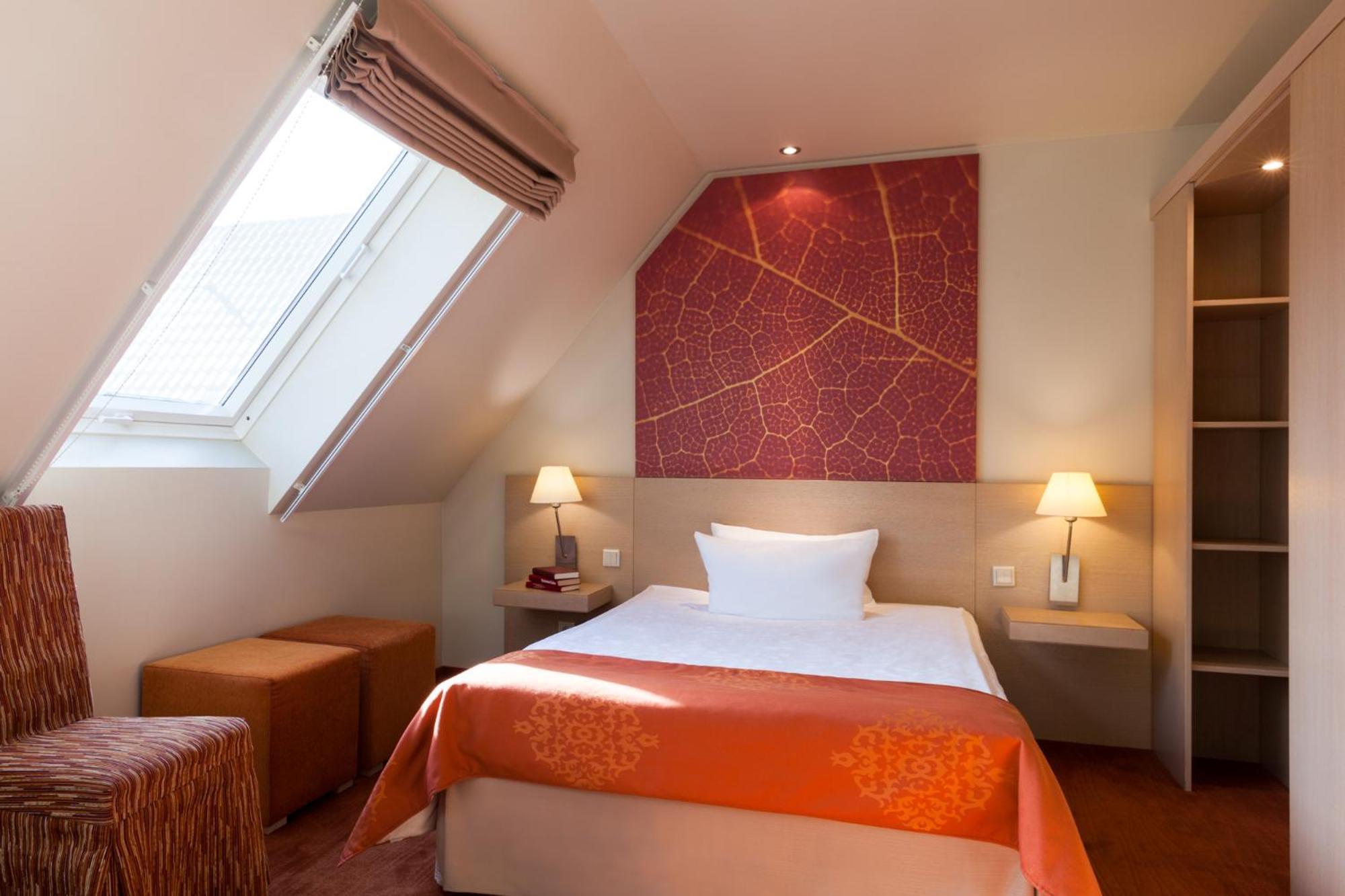 Logis Hotel Kur- Und Wellnesshaus Spree Balance Burg  Exterior photo